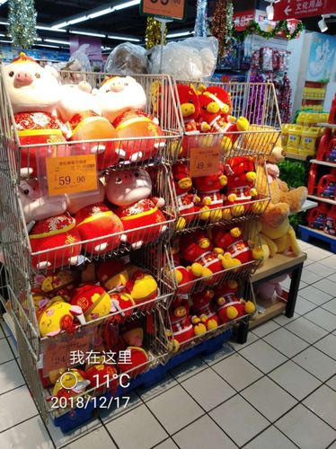 百貨12.17打烊后陳列圖片